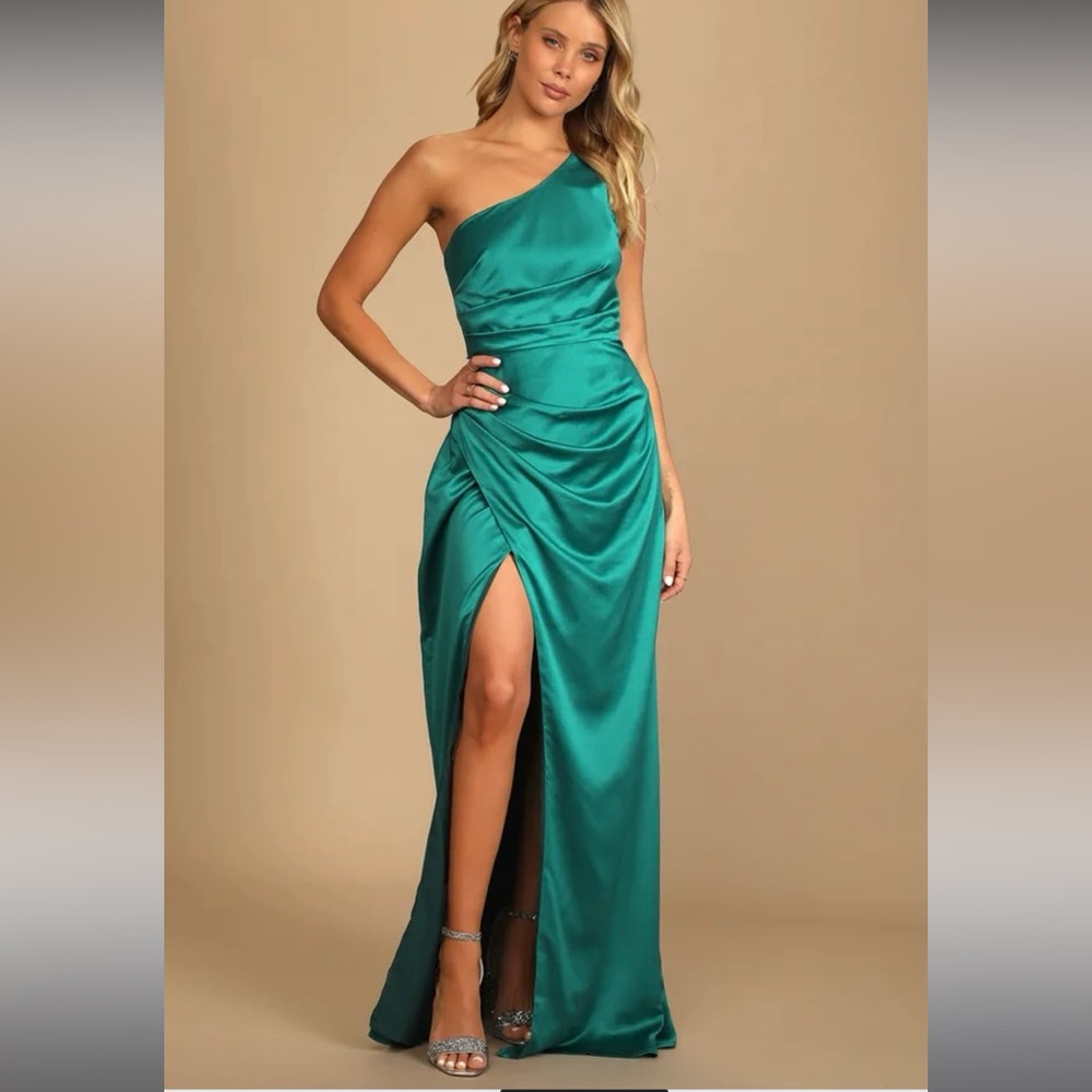 Lulu’s teal, one shoulder, satin maxi dress